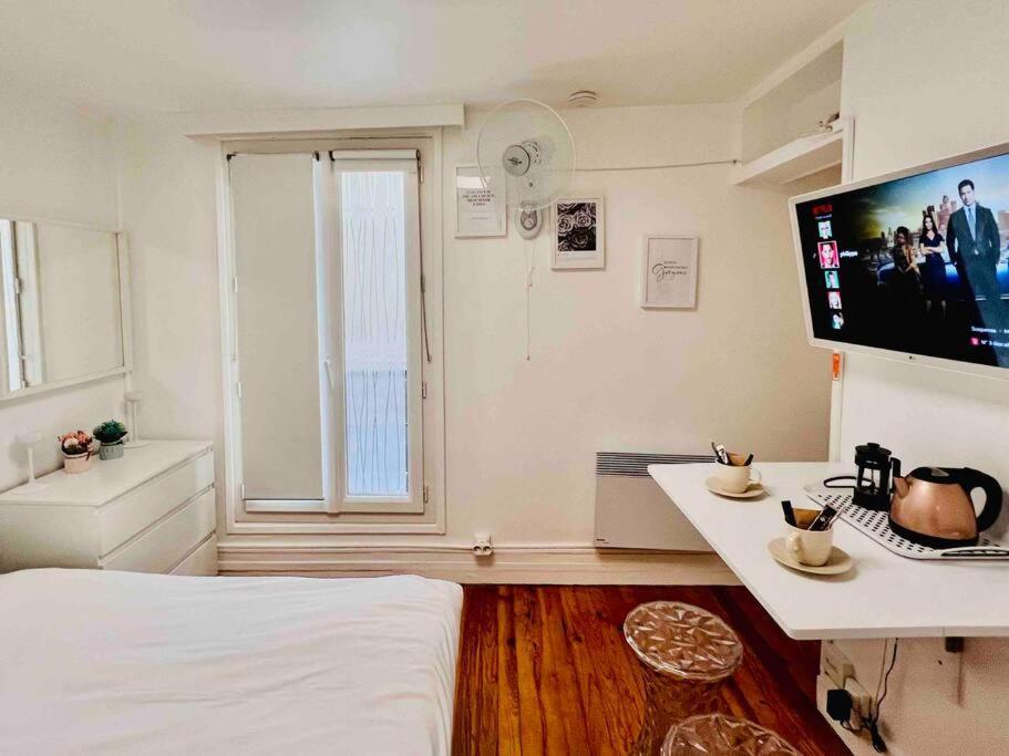 Iconic Location Only 500 Meters To The Louvre Apartment Paris Exterior photo